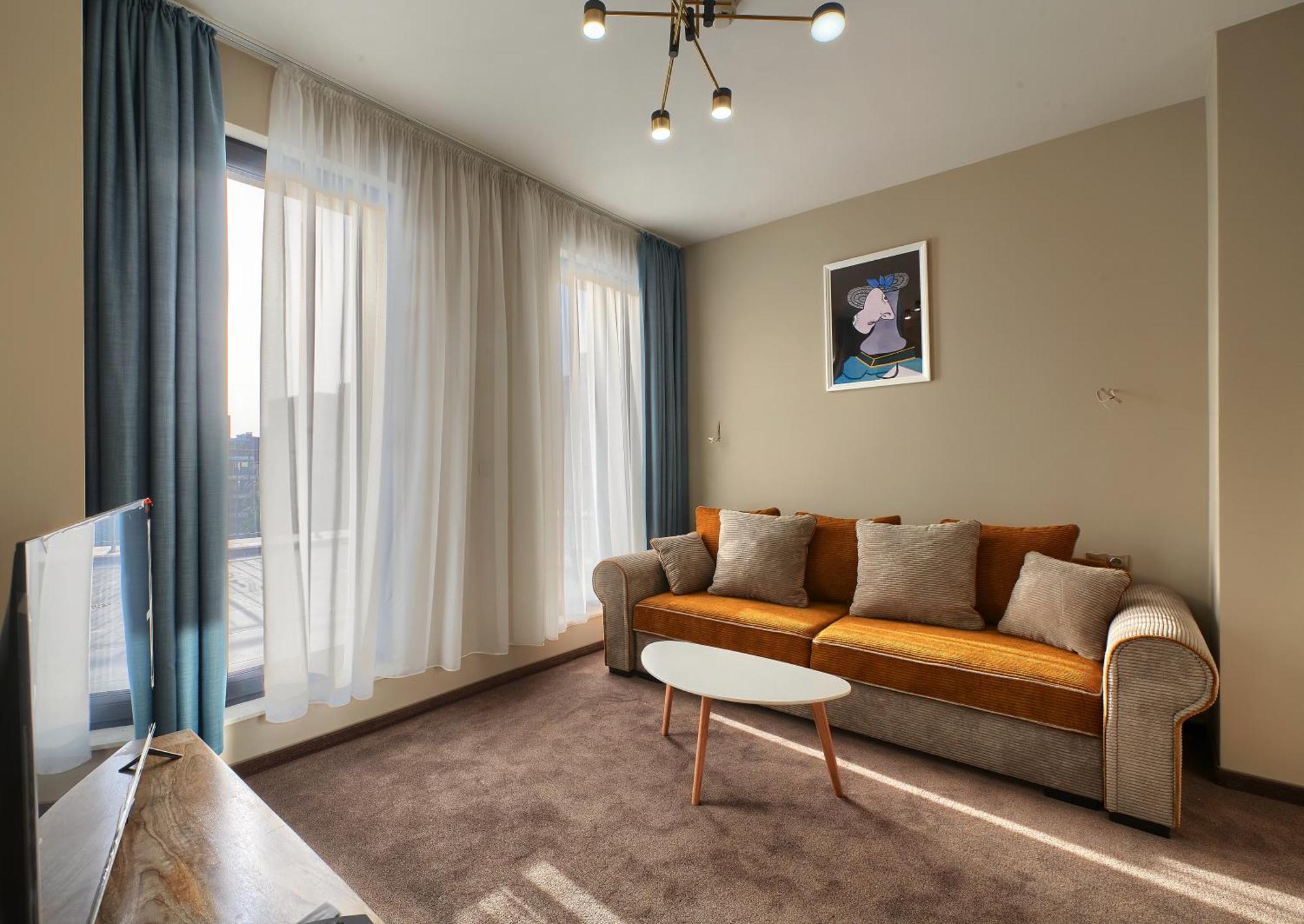 Aurora Sofia Hotel Екстериор снимка