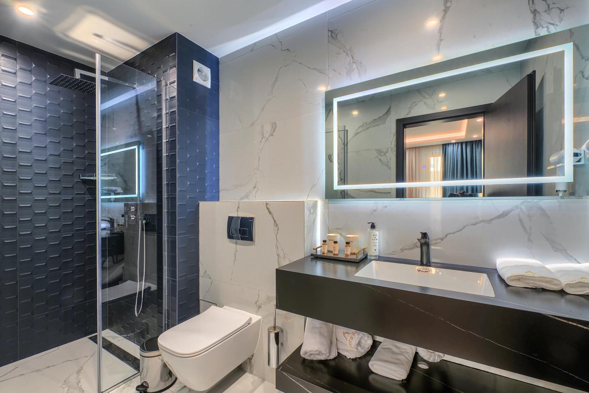 Aurora Sofia Hotel Екстериор снимка