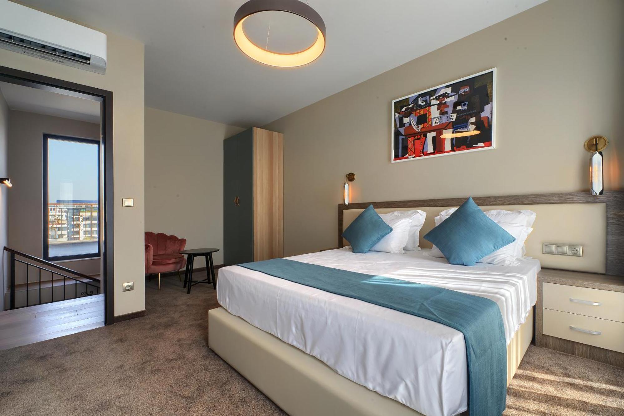 Aurora Sofia Hotel Екстериор снимка